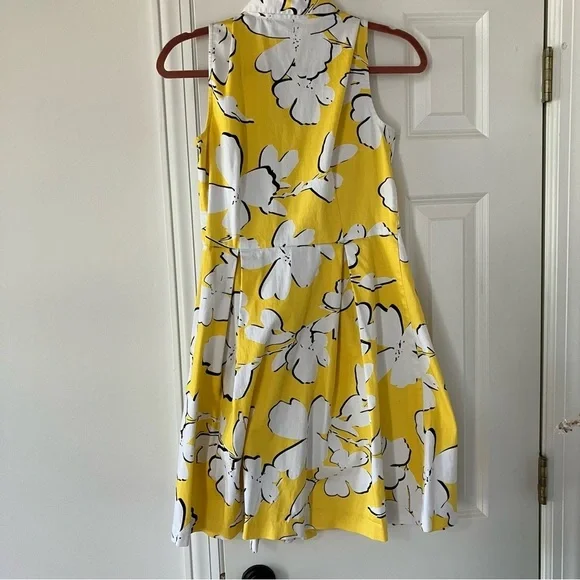 Sandra Darren Women Sleeveless Cotton Sateen Button-down Shirt Floral Dress (8) - Picture 7 of 9